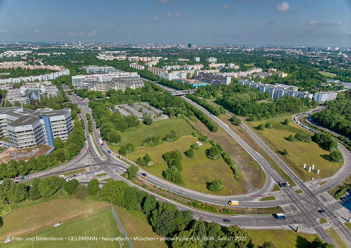07.06.2023 - Perlach Plaza, PEP, Rentenversicherung, Wohnring, WACKER-Chemie in Neuperlach